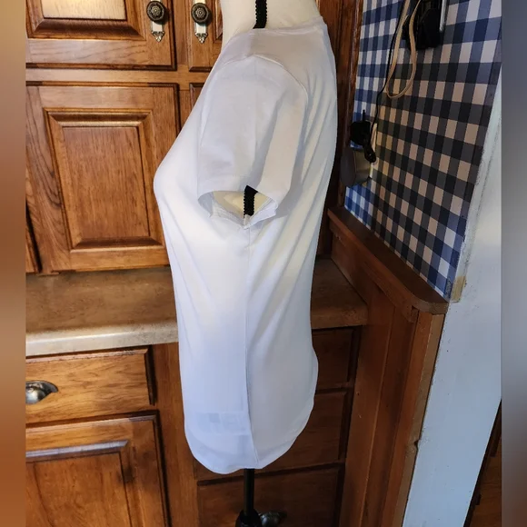 NEW Guess White Embellished Short Sleeve Tee Size M - Picture 5 of 9